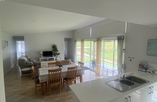 Omeo Casa | Omeo Mountain Views. Peace and Tranquillity