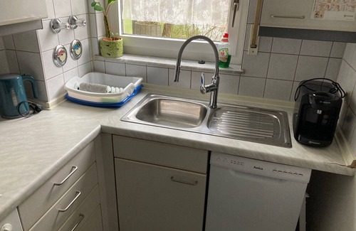 Kirchheim unter Teck Apartamento | On the A8 & yet close to the city! Apartment for max. 5 guests with good connections A8-B10-S1