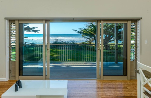 Aramoana Apartamento | En la playa, nueva unidad totalmente equipada con acceso para discapacitados en la Reserva Marina