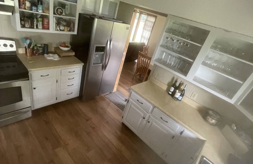 Bon Homme County Casa | On the Bluff, Overlooking the River. Outdoorsman’s Paradise!