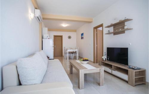 Komarna Apartamento | One-Bedroom Apartment In Komarna