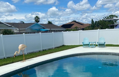 Ormond Beach Casa | One block from Ormond Beach Please call or text Gina 386-341-5135