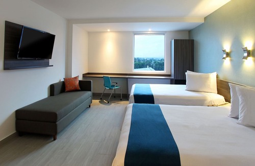 Cuautitlán Izcalli Hotel | One Cuautitlan
