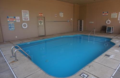 Evansville Hotel | One life studio and suites