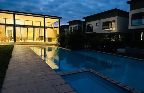 Lusaka Apartamento | One Roma by the Cubes