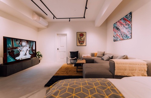 Kamiyamacho Casa | One Shibuya Hill: Huge 4 Story 300 Sqm house 8 mins from Shibuya sta. 6 Bedrooms