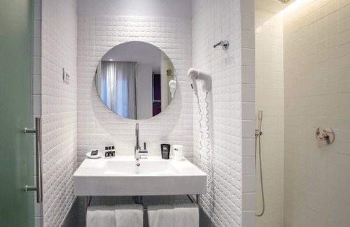 Huertas Hotel | One Shot Prado