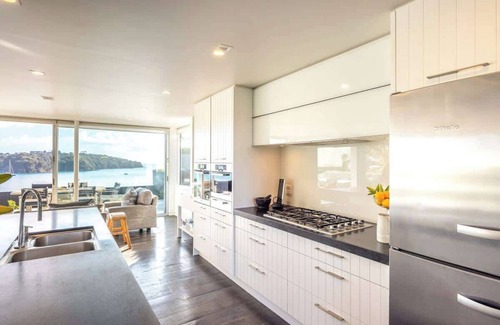 Oneroa Casa | Oneroa Luxury Waterfront | Stay Waiheke