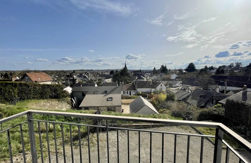 Veuzain-sur-Loire Casa | Opposite Château de Chaumont sur Loire