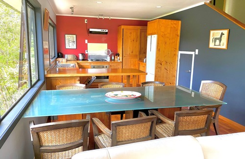 Opua Casa | Opua kiwi forest retreat with complementary catered yacht charter by master chef