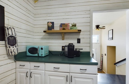 Pine Forest Casa | Opuluxe Enjoy Fayetteville's 4 BR Hidden Gem!