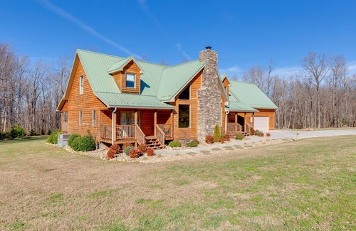 Rocky Grove Casa | Orchard Hideaway