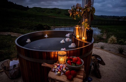 Otorohanga Alquiler De RV | Orchard Valley, Waitomo Boutique Glamping