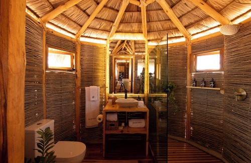 La Paz Hotel | Orchid House Baja & Beach Club