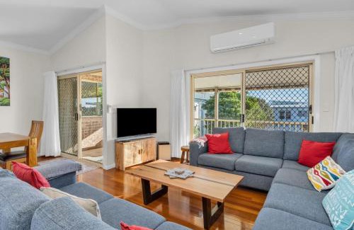 Kingscliff Villa | Orient Lane on the Hill by Kingscliff Accommodation
