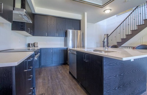 Orillia Casa | Orillia's Rooftop Retreat