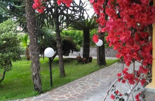 Brusciano Cama Y Desayuno | Ospitalità Il NOCE