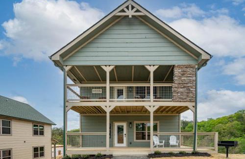 Pigeon Forge Casa | Osprey Nest Cottage Modern New Cabin