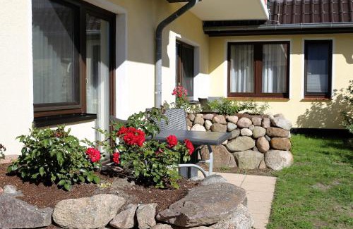 Ostseebad Wustrow Hotel | Ostseehotel Wustrow