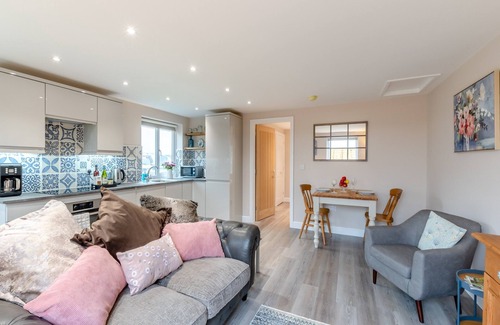 Cwm Frwd Oer Cabaña | Alojamiento de 1 habitaciones en Bamburgh, near Seahouses