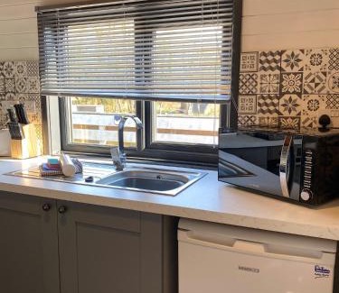 Warminster Casa | Otter 2 HuntersMoon- Warminster-Wiltshire-Bristol