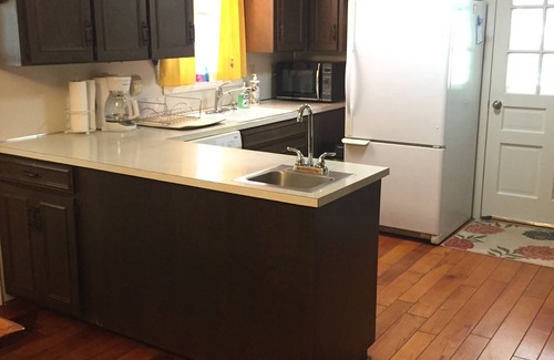 Shiloh Casa | Nuestra familia Pond House