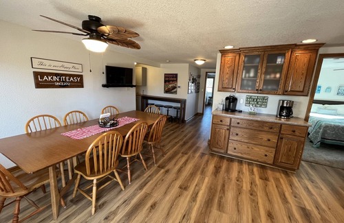 Jones Mills Casa | 4 habitaciones 2 baños casa en Lake Catherine, en Hot Springs, AR