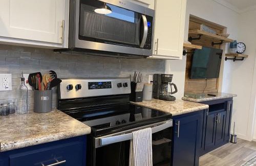 Wyldwood Casa | Outcast Landing - A Fisherman's Paradise