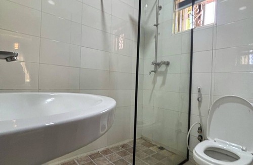 Abuja Hotel | Ovena Luxury Hotel