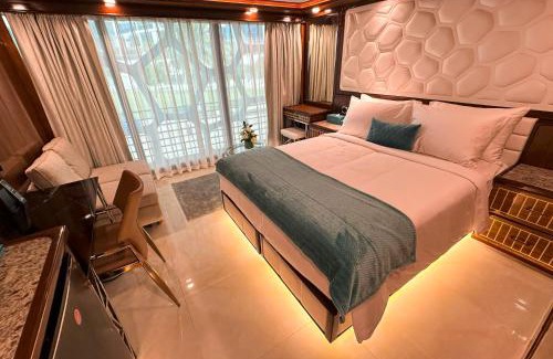 Dubai Marina Alquiler De Eote | Overnight Super Yacht - Orchid