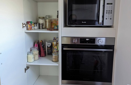 Queenstown Casa | Owen: Spacious very comfy, genuine quality & views, quiet yet close to amenities