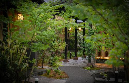 Yufuin Onsen Hotel | Oyado Den Rikyu