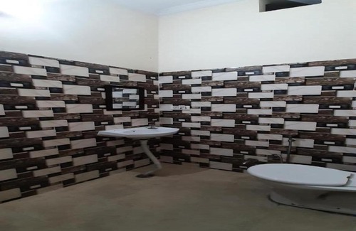 Bareilly Hotel | OYO 82700 Hotel Imperial Lawn And Banquet