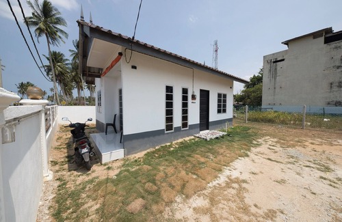 Jambi Casa | OYO 90976 Pantaistay baturakit