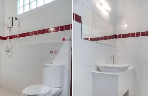 Maret Hotel | OYO 943 Siva Buri