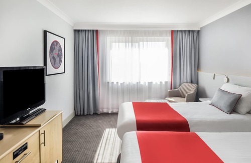 Woodhouse Hotel | OYO Flagship London Finchley