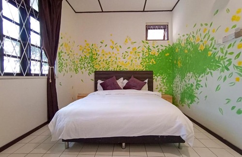 Kuching Hotel | OYO Homes 90258 Natol Venice Homestay
