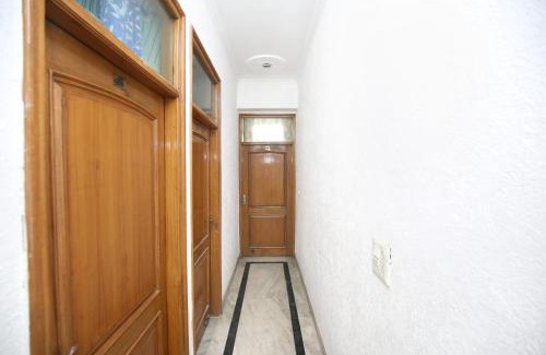 Mohali Hotel | OYO Hotel Hm Crystal