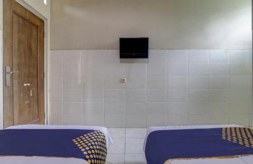 Ambarawa Hotel | OYO Life 90159 Puri Asoka Guest House