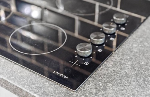 Cheadle Hotel | Oyo Rushlome Rooms