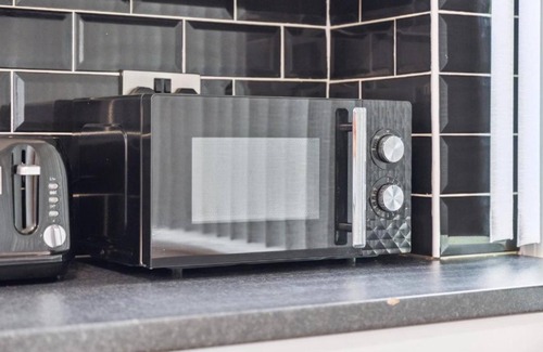 Cheadle Hotel | Oyo Rushlome Rooms