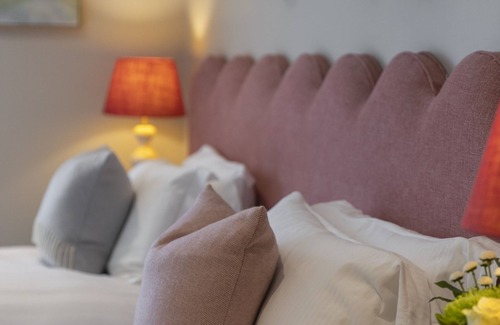 Mumbles Hotel | Oyster House