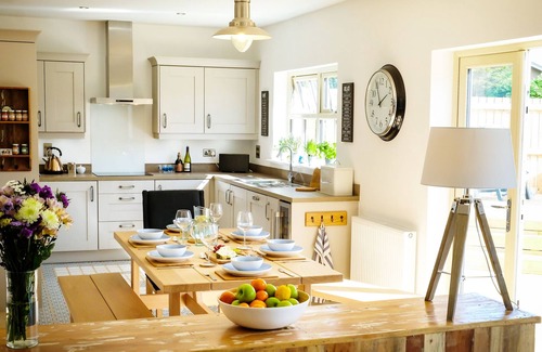 Embleton Casa | OYSTERCATCHER, admite mascotas, con un jard����n en Embleton, Ref 989762