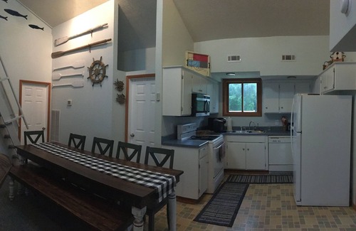 Theodosia Casa | Ozark Livin '- Duerme 18, en 10 acres - 1 milla del lago Bull Shoals