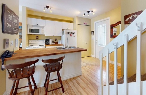 Beaupre Apartamento | P-17: 3-bedroom condo for 8 people