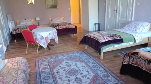 Bolkow Casa | Pałac Jastrowiec