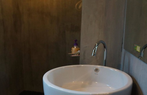 Kaeng Khoi Hotel | Paan Puan Place