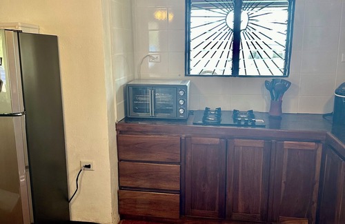 Parrita Villa | Pacific Ocean-Front Villa de Azul. stunning Sunrises & Sunsets, 3bd 2 full baths