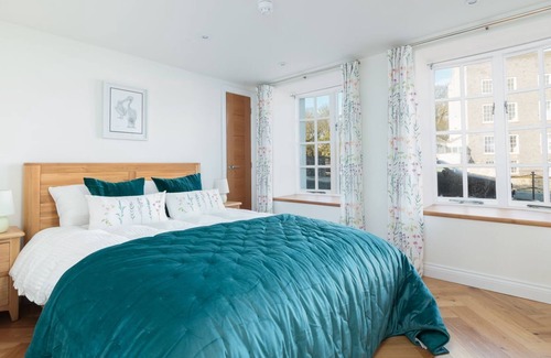 Castletown Cabaña | Packet House - a holiday cottage that sleeps 4 guests in 2 bedrooms