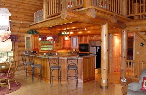 Harpers Ferry Cabina | Paint Creek Lodge 5 Bedrooms with Hot Tub & Swimming Pond